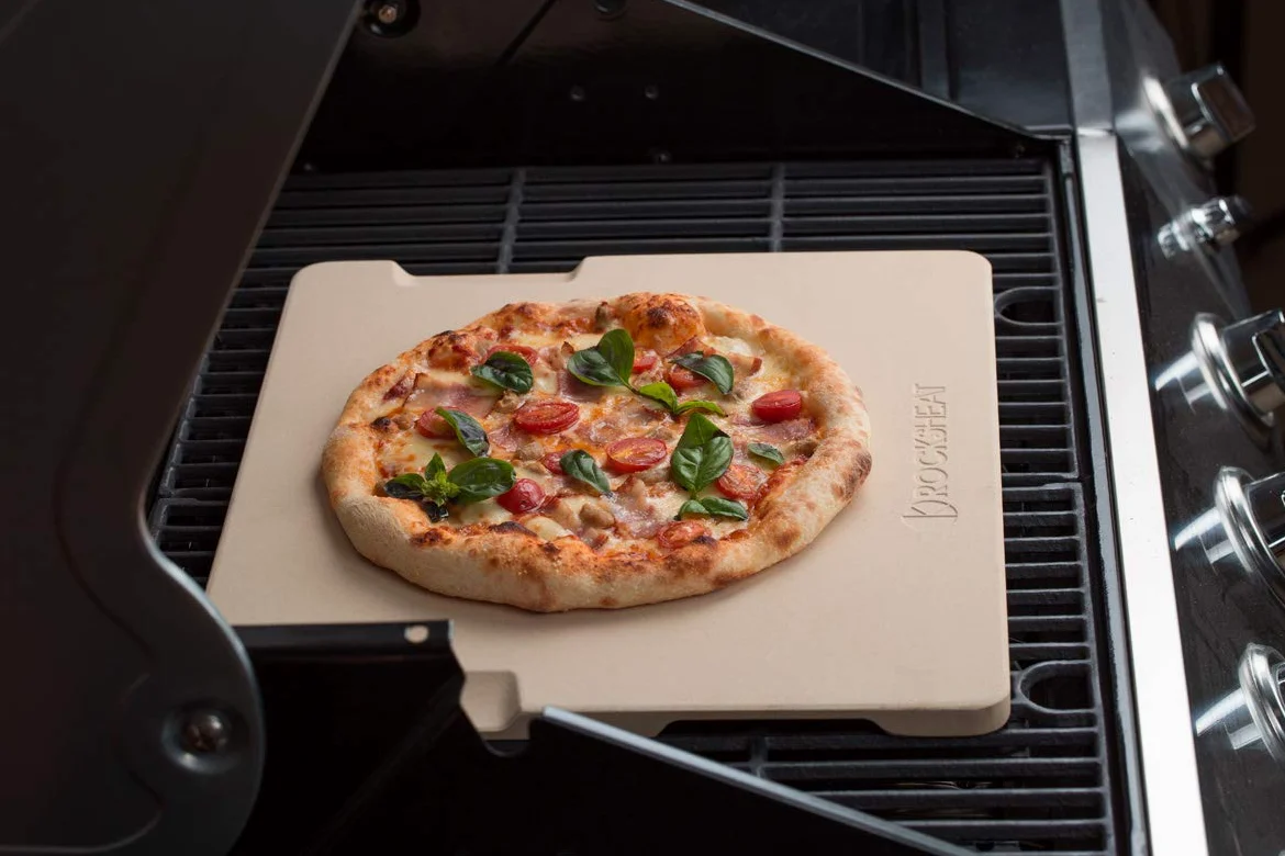 Pierre à pizza pour four et grill Design innovant double face intégré avec 4 poignées (30,5 x 30,5 x 1,5 cm)