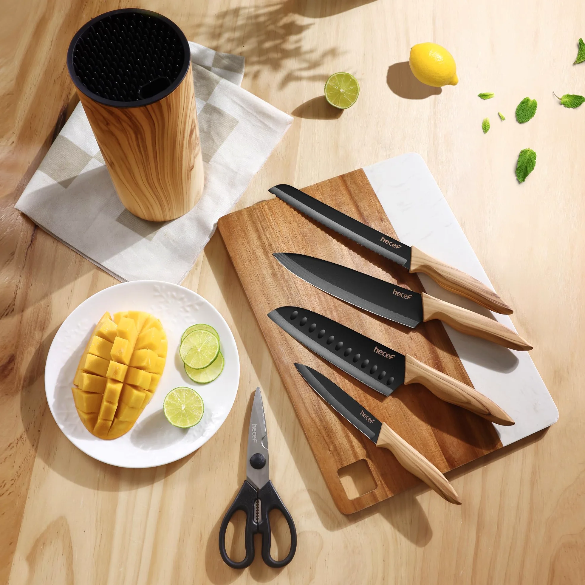 hecef Bloc Couteaux 6 Pièces avec Bloc Universel, Couteaux de Cuisine En Acier Inox, Couteau de Chef & Santoku, Ultra Tranchant, Manches Ergonomiques, Lames Noires Antiadhésives, Maison et les Cadeaux