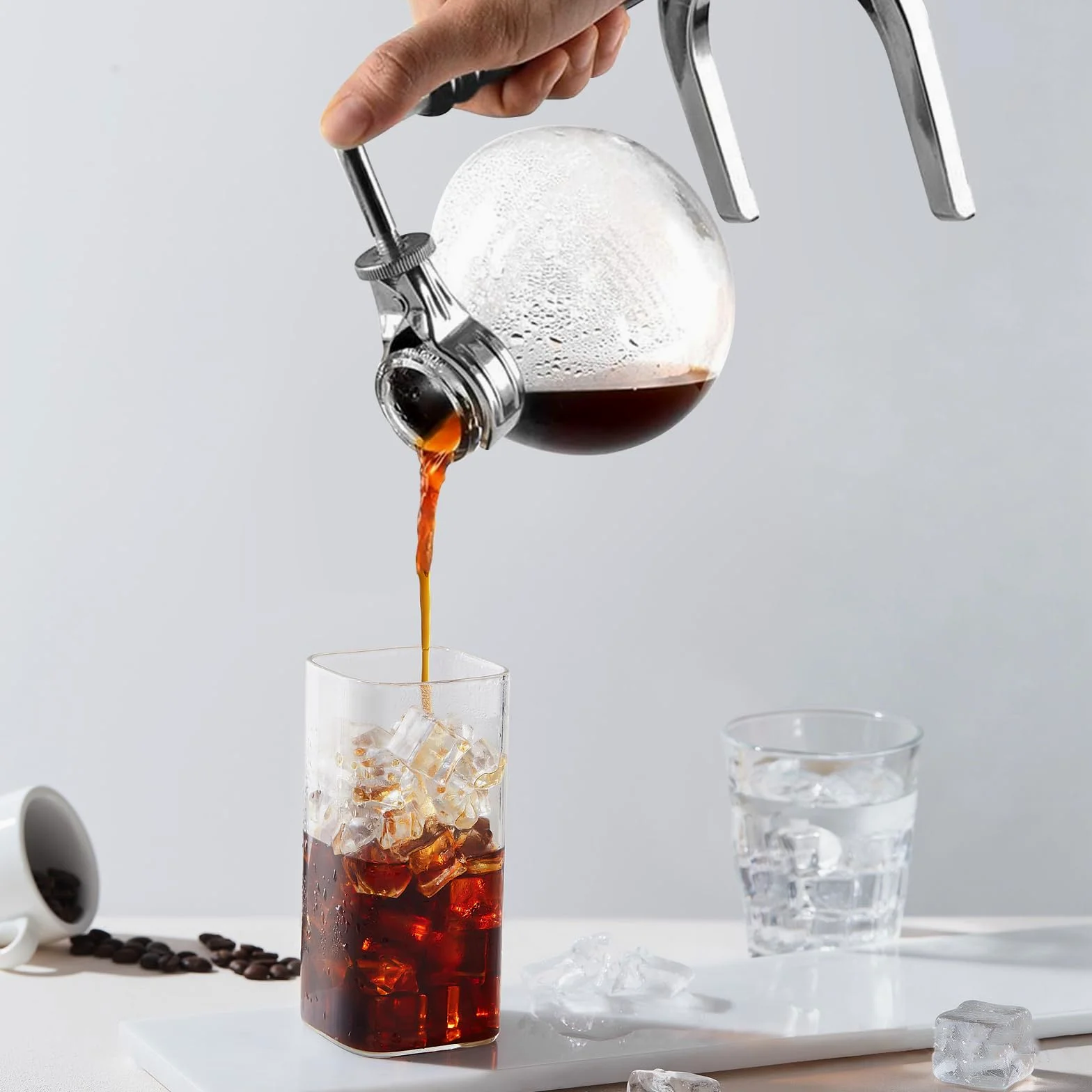 LIROPAU Machine à café siphon, cafetière sous vide, siphon à café japonais, 5 tasses, 600 ml, résistant à la chaleur, avec base de filtre anti-goutte, outils d'extraction pour café infusé à la main