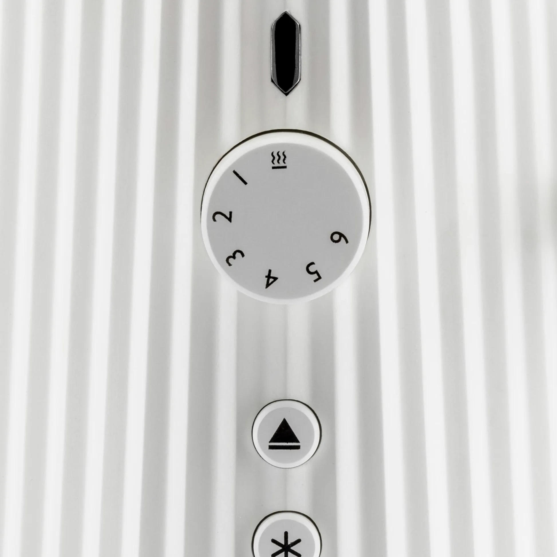 Alessi Plissé MDL08 W - Grille-Pain Design, Six Niveaux de Dorure, en Résine Thermoplastique, Fiche Européenne 850 W, Blanc