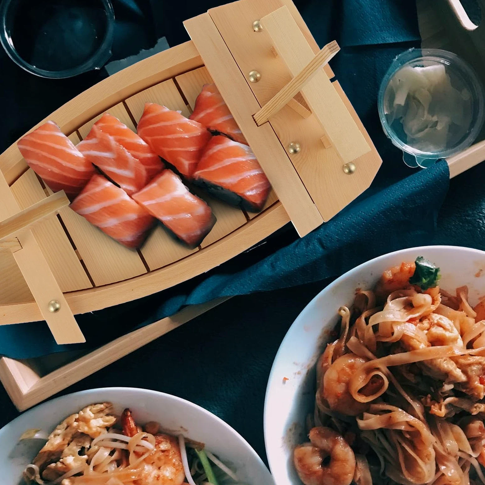 Veemoon Plateau de Sushis de Bateau en Bois, pour Sashimi | Plateau de Présentation Lisse, Facile à Nettoyer, Style Japonerie, pour Restaurants et Fêtes Spéciales
