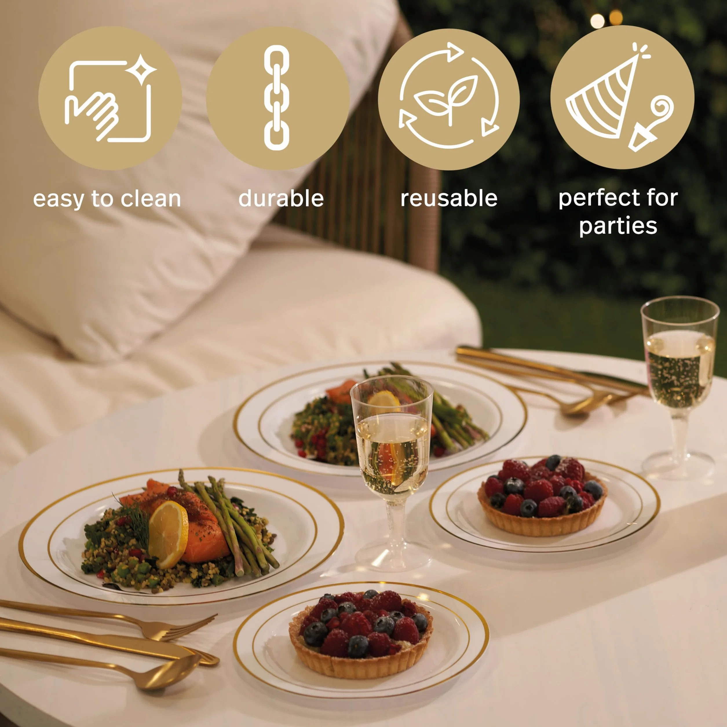 MATANA 60 Assiettes en Plastique Blanc avec Bordure Dorée pour Mariages, Anniversaires, Baptêmes, Noël & Fêtes (2 Tailles, 30 x 26cm, 30 x 19cm) - Solide & Réutilisable