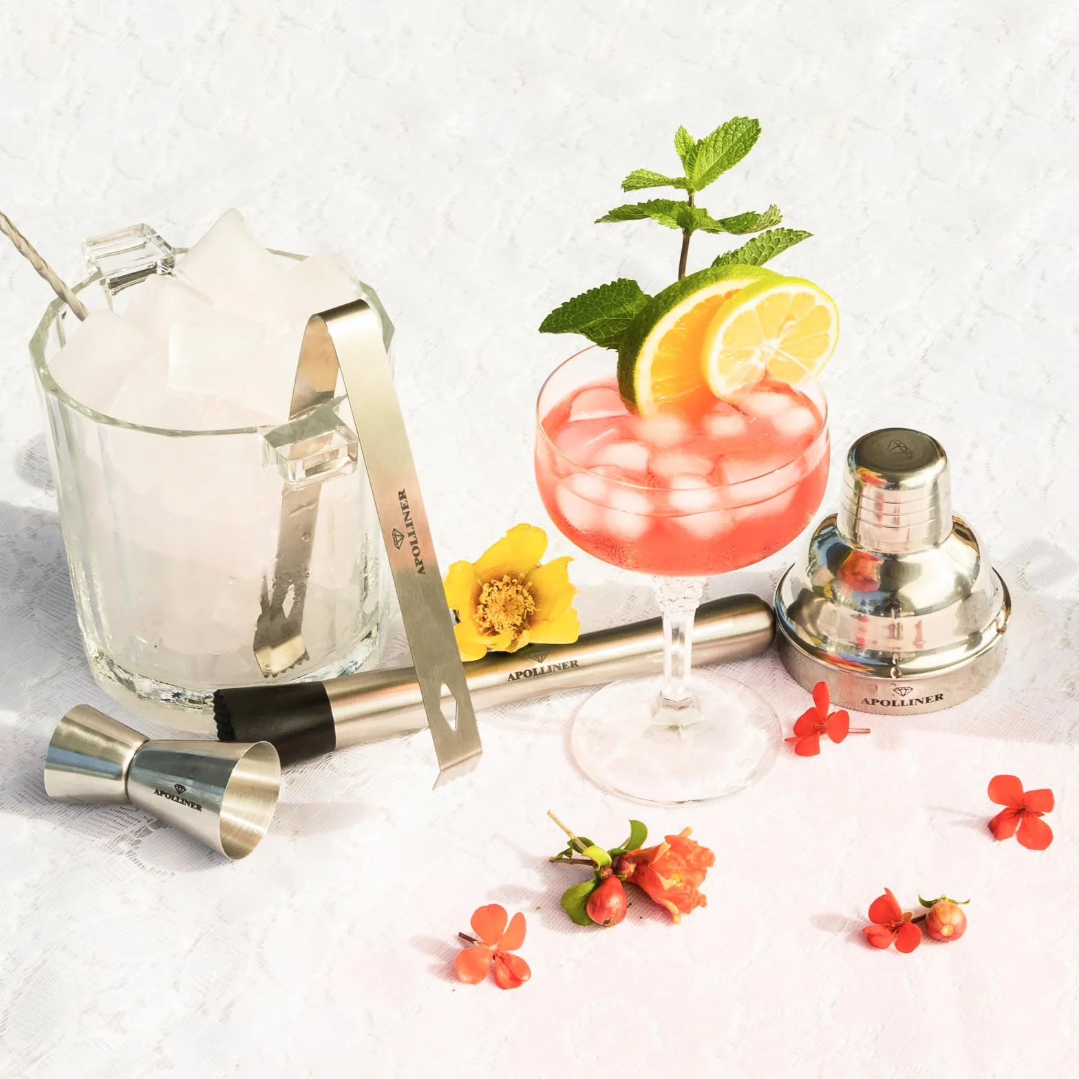 shakers à cocktails16 Pièces, Professionnel | Shaker à Cocktail 550ml, Acier Inoxydable | Kit Cocktail,Shaker Barman,kit Cocktail | Service à Cocktail avec Coffret en Bois précieux.