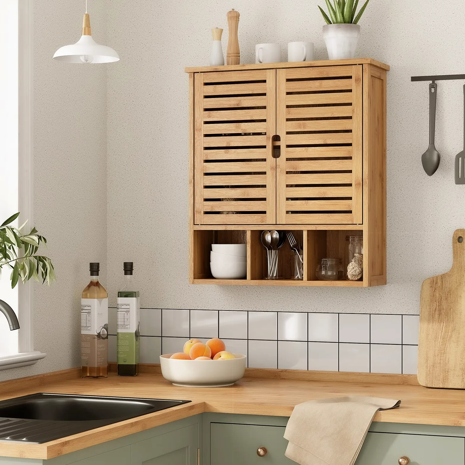 VIAGDO Armoire Murale de Salle de Bain, Meuble de Rangement avec 3 Compartiments Ouverts et Étagère Réglable, Armoire à Pharmacie Suspendue en Bambou avec 2 Portes, 59 x 21 x 67 cm