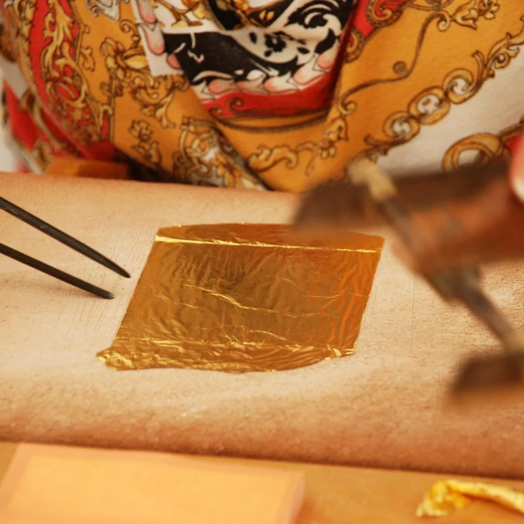 lot de 500 feuilles d'or 69mm X 69 mm 24 carats dans la base 100% veritable