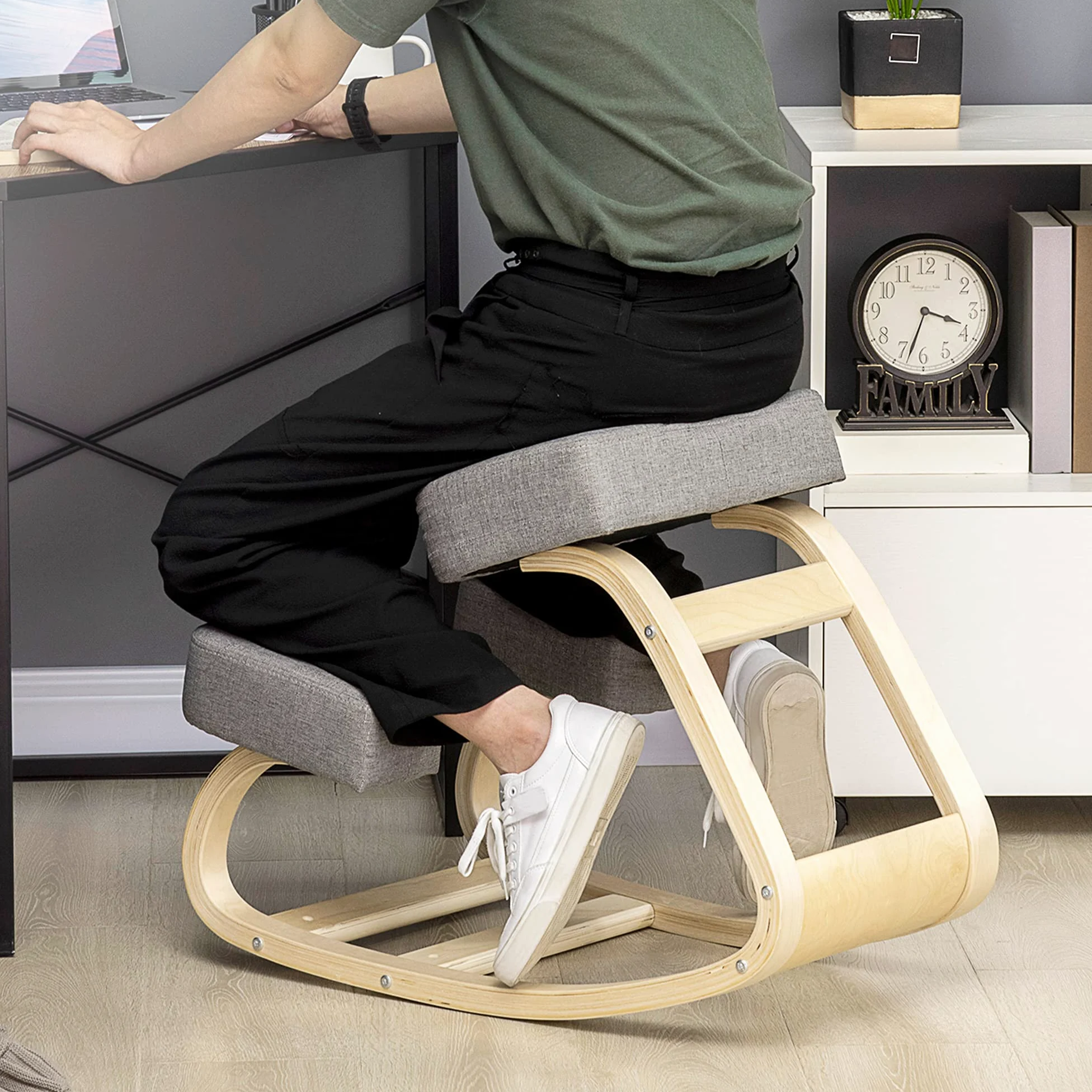Vinsetto Siège Assis-Genoux Ergonomique Chaise à Genoux Coussin Confortable à Bascule en Tissu et Bois Gris