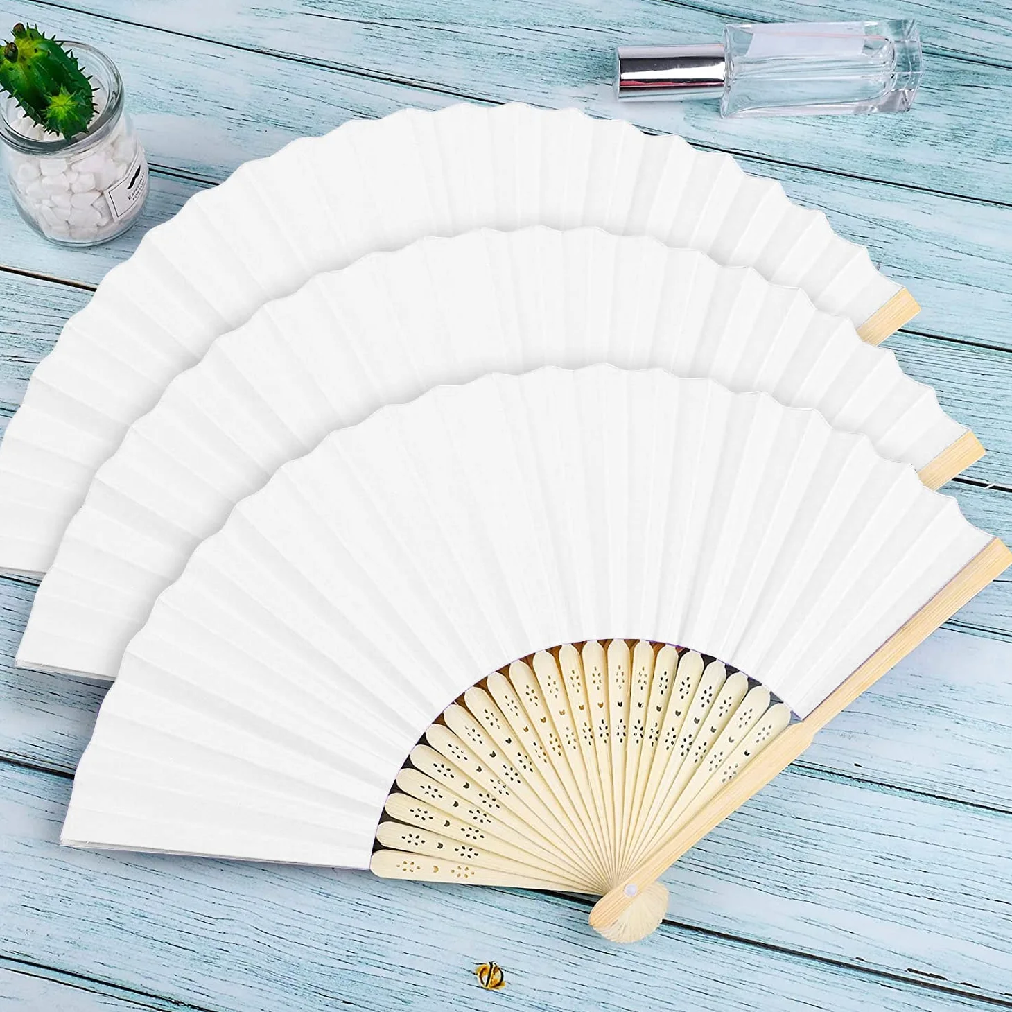 FEPITO 82 Pièces Éventail Pliant en Papier Blanc avec Bambou pour Cadeau de Mariage, Fête, Maison, Bricolage