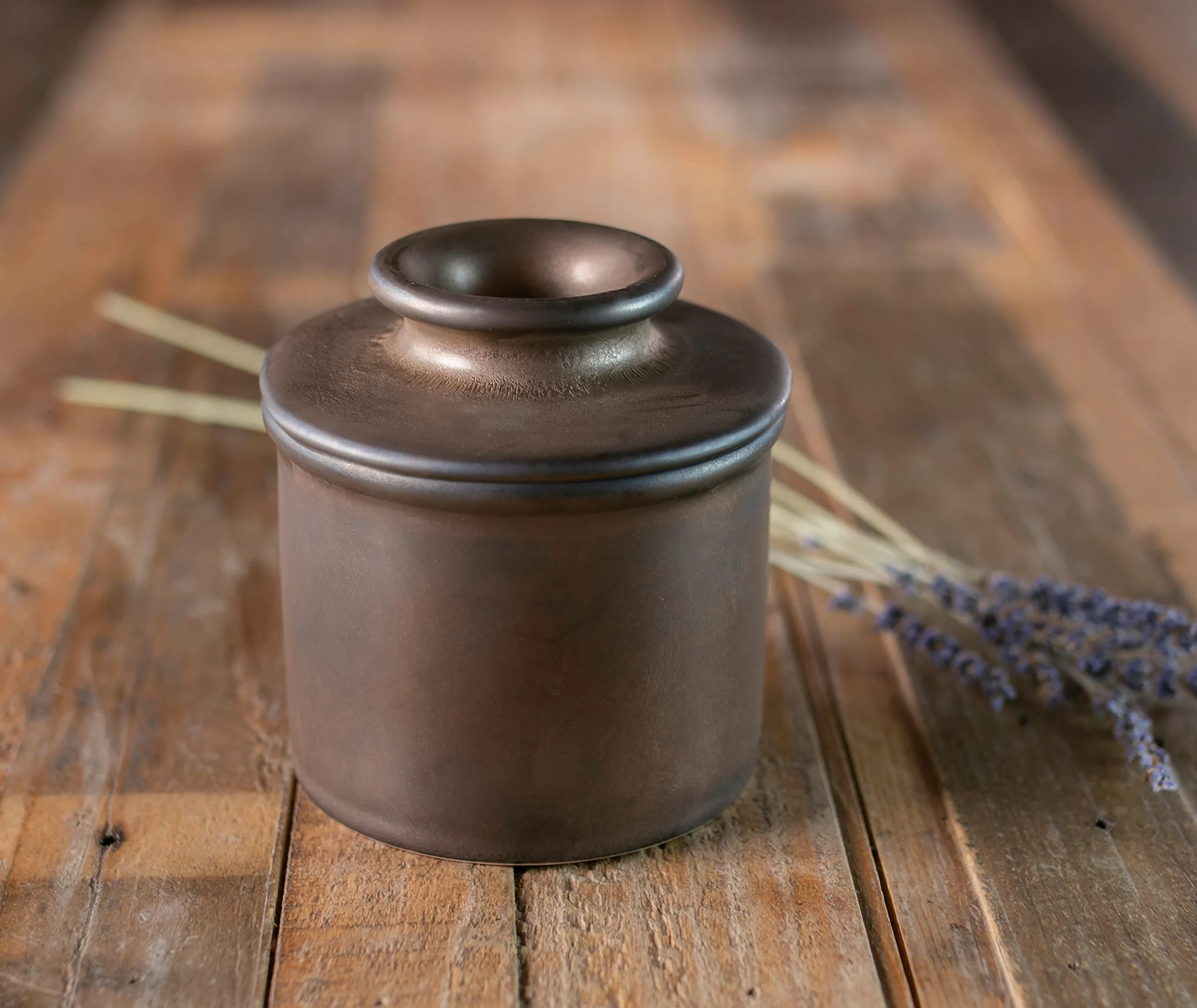 Butter Bell Le pot original de L. Tremain, beurrier en céramique française, finition mate rétro classique, poterie à glaçure réactive en bronze