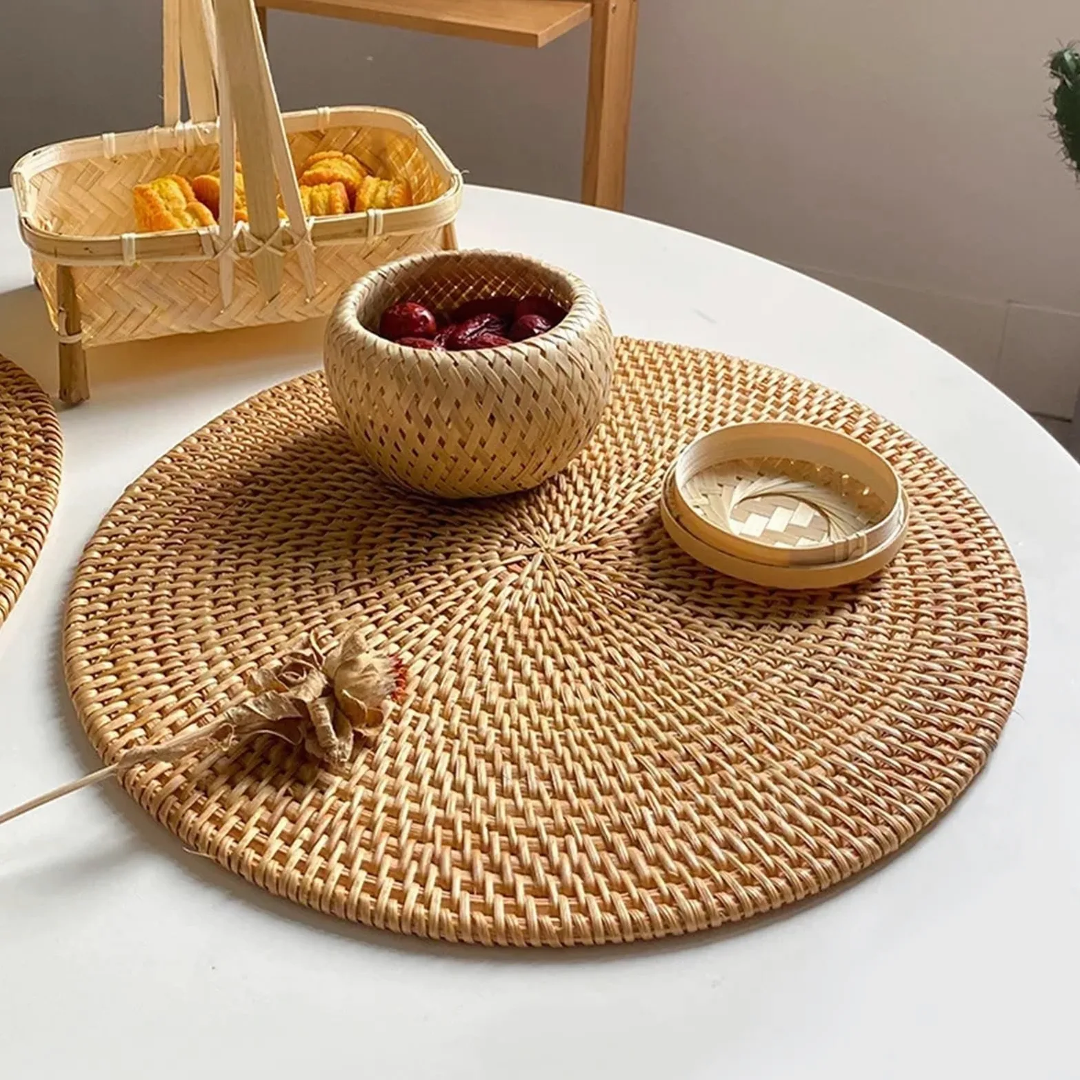 Sets de Table en Osier Napperon Ovale tissé en rotin, 1 pièce, antidérapant, résistant à la Chaleur, Tapis de décoration Table Manger Cuisine Domicile(L)