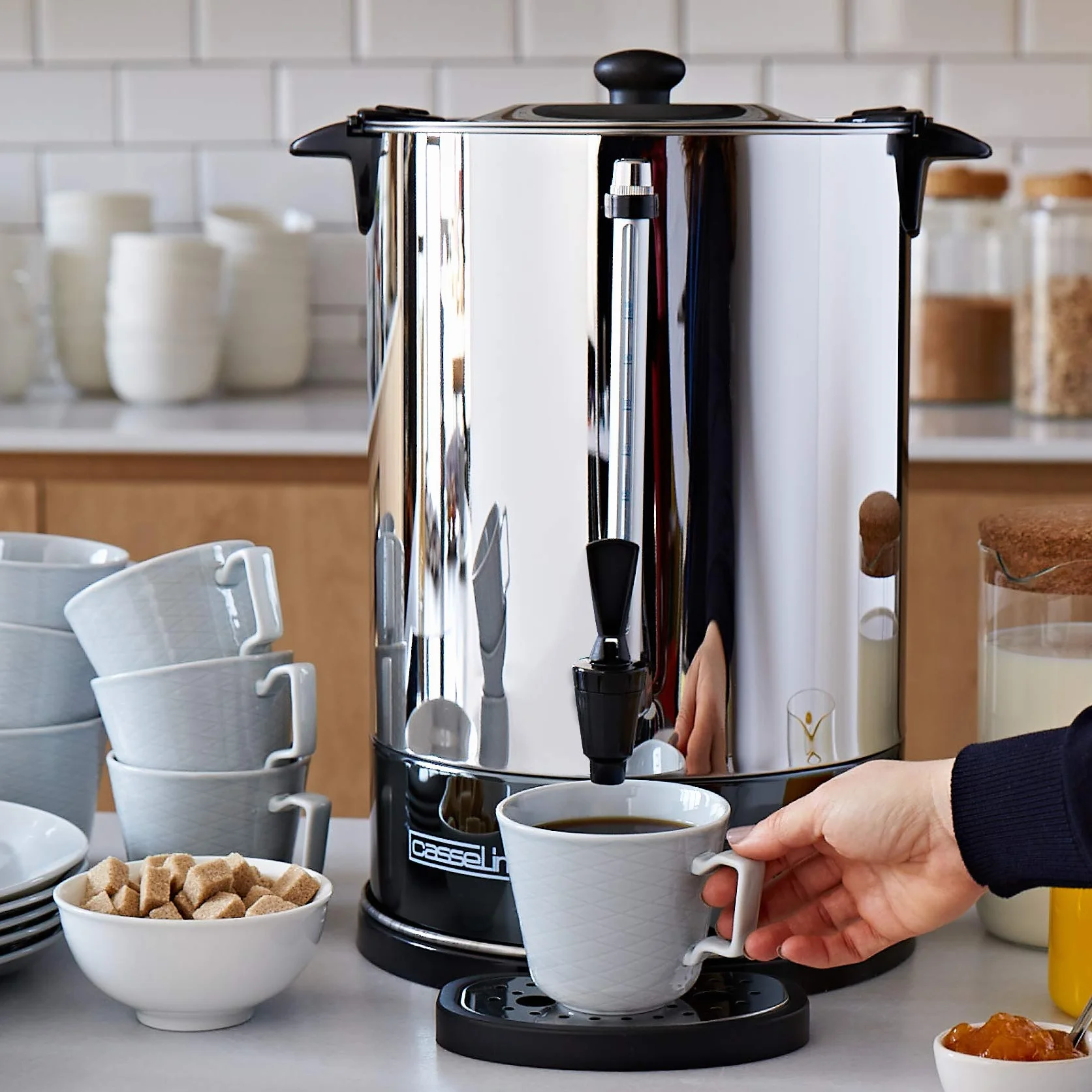 CASSELIN CPC100S Percolateur à Café 100 Tasses Sp, INOX
