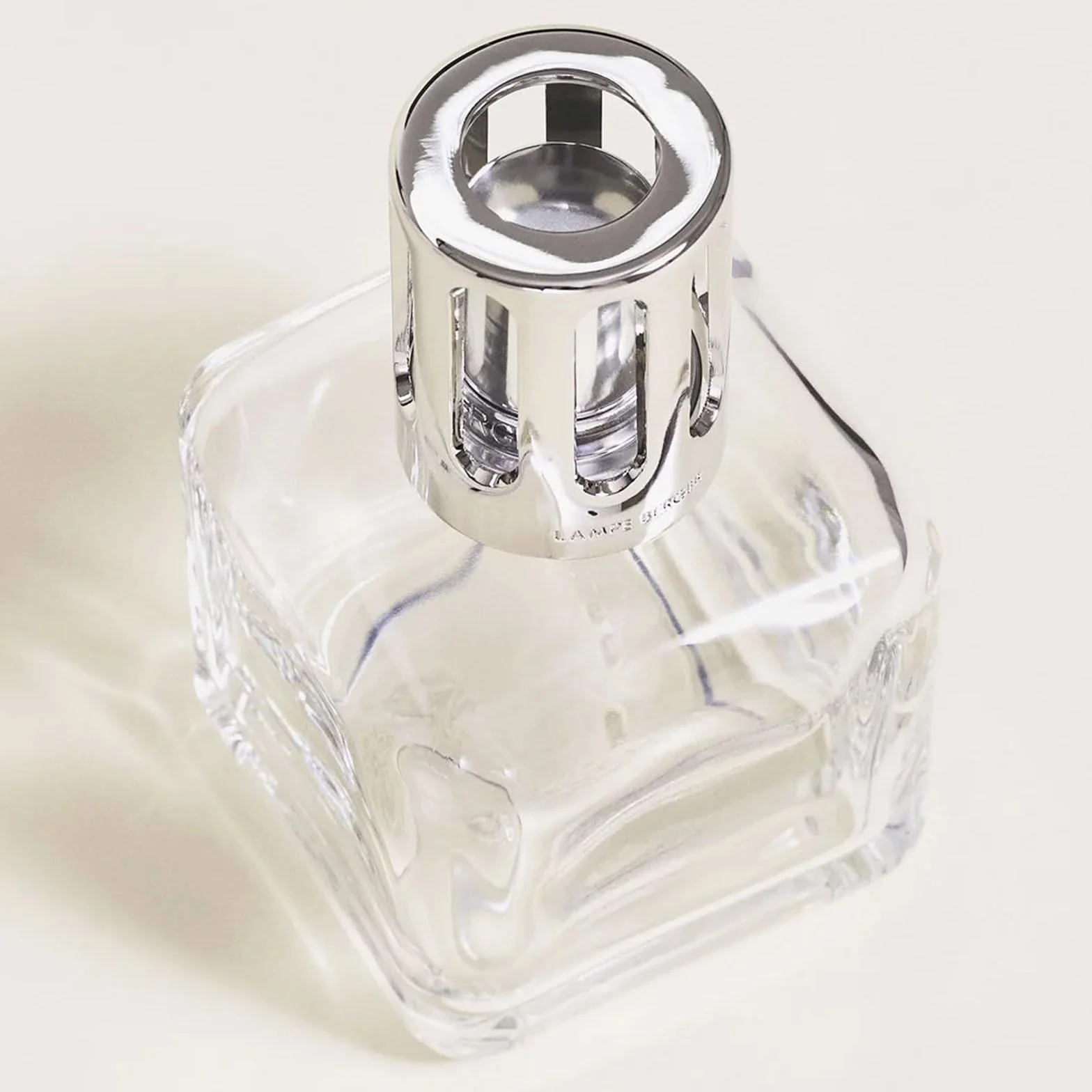 Maison Berger Coffret Cadeau Glaçon - Diffuseur de Parfum d’Ambiance 250 ML - Élimine Les odeurs, purifie l’air, Objet décoratif Maison ou Bureau (Tranparente - Air Pur Neutre Essentiel)