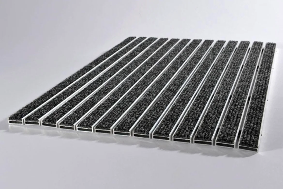 Tapis d'entrée encastrable 10mm + Cadre alu 13mm - 90x60cm Anthracite - Paillasson à encastrer