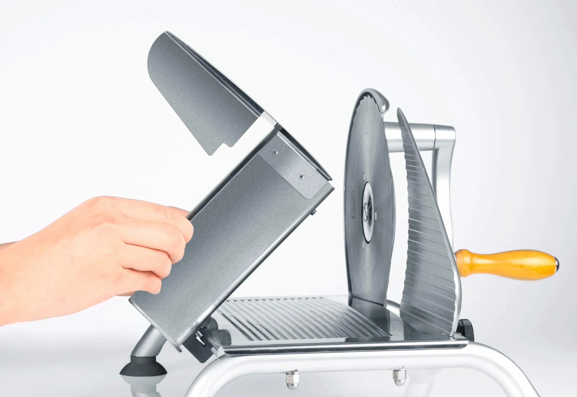 GRAEF Manuale H9 – Trancheuse manuelle universelle, tout en métal, lame inox ondulée Ø190 mm, épaisseur réglable 0–15 mm, idéale pour pain, charcuterie, fromage – Made in Germany