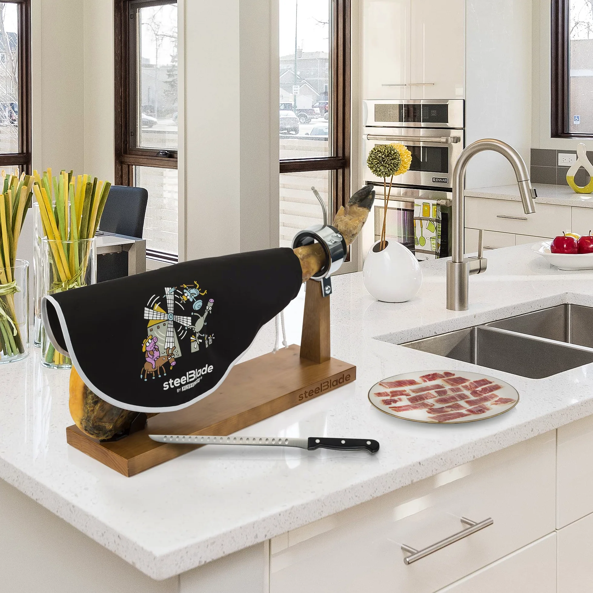 Support à jambon rotatif à 360° en bois laqué + couvre-jambon Kukuxumusu + couteau à jambon 28 cm - Fabriqué en Espagne - 2 positions pour jambon et palettes (011132)