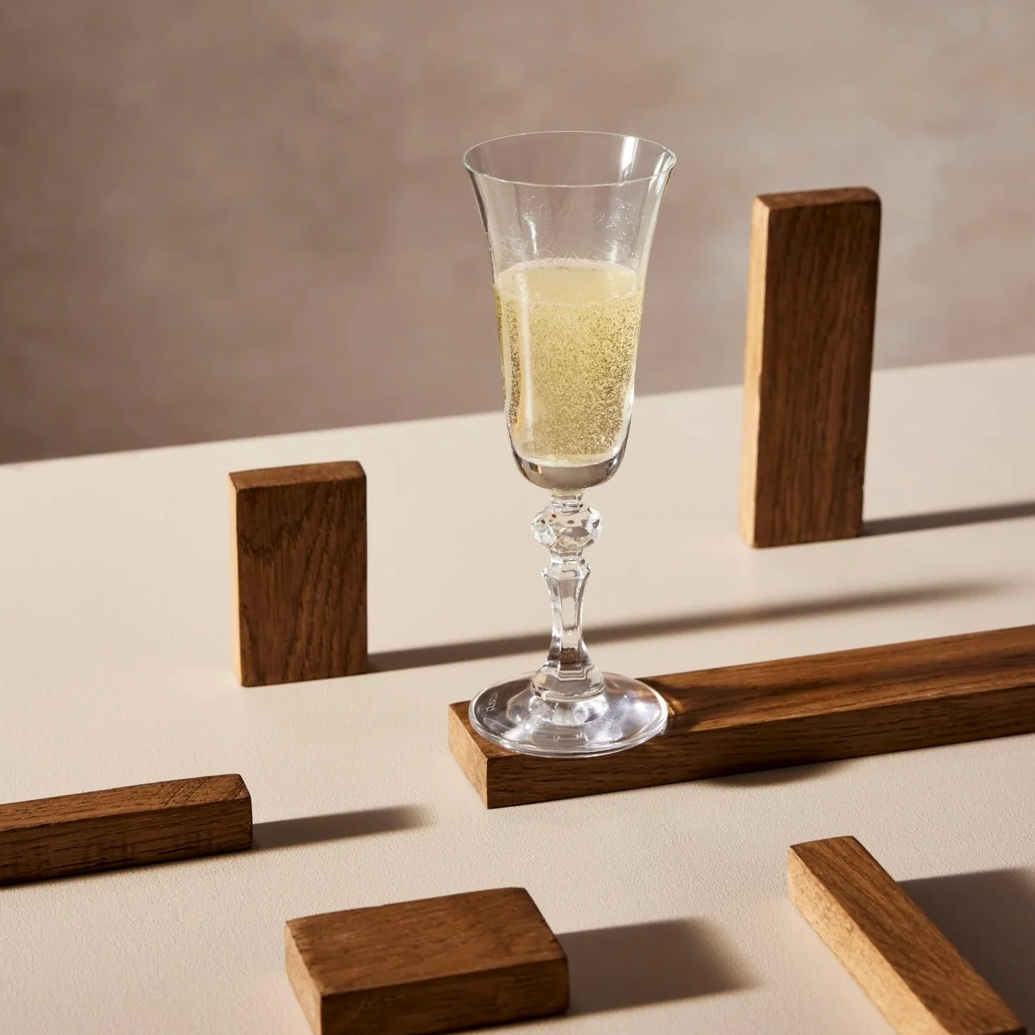 Krosno – Flûtes à Champagne et Prosecco 165 ml – Lot de 6 – Collection Krista Deco – Cristal Sans Plomb – Design Classique avec Motif Transparent
