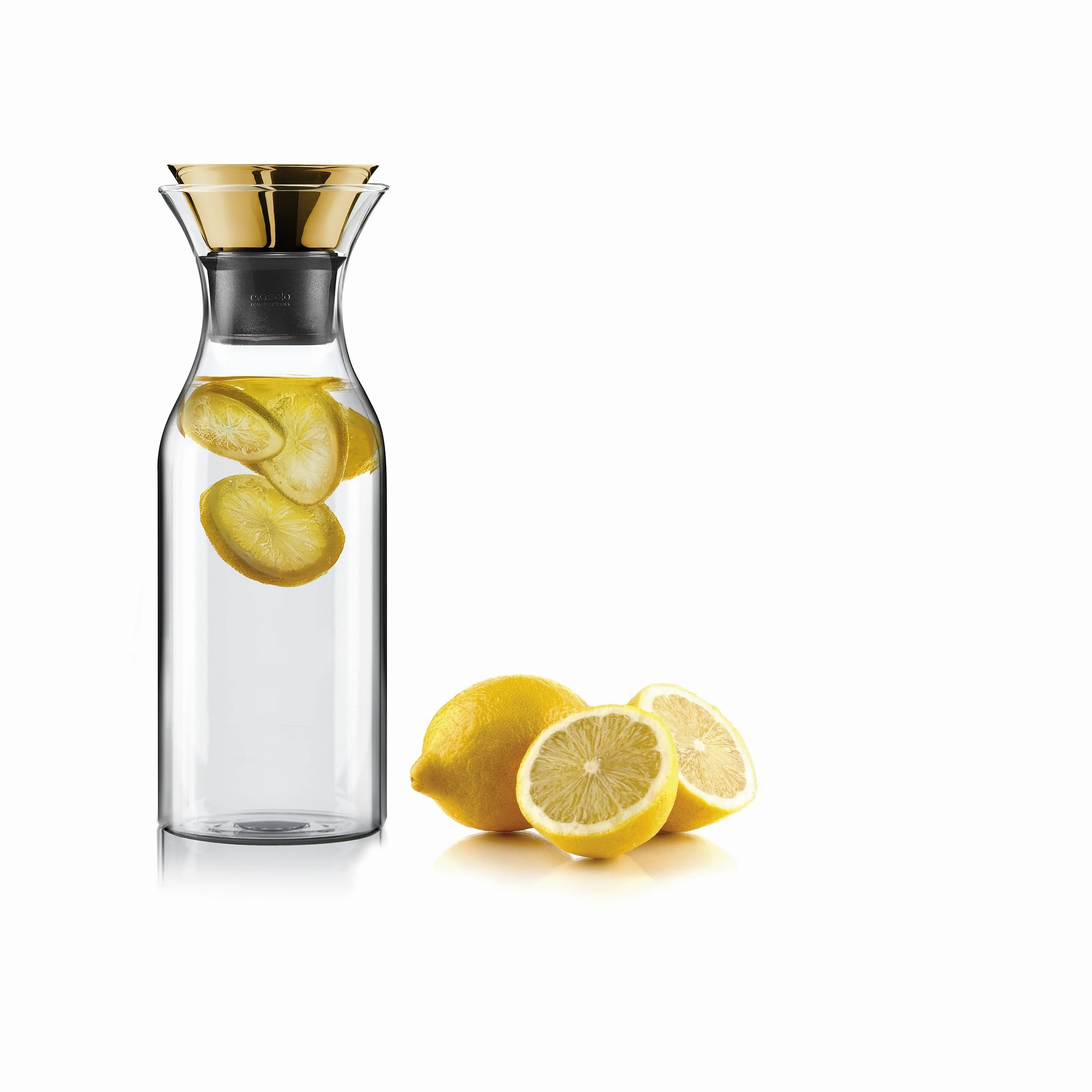 Eva Solo Carafe pour réfrigérateur avec Couvercle basculant, Verre borosilicaté, Acier Inoxydable, Brass 1L